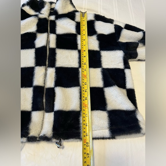 Crave Fame Juniors Checkered Bomber Jacket - Picture 10 of 12
